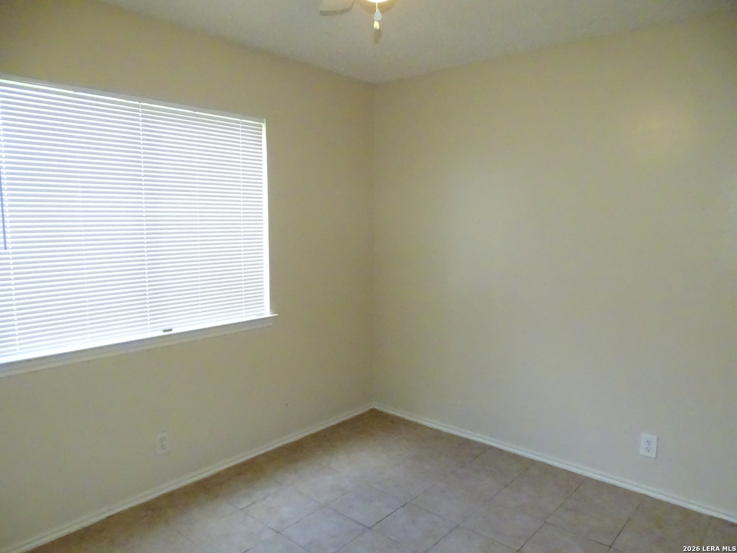8898 Meadow Range San Antonio TX 78250