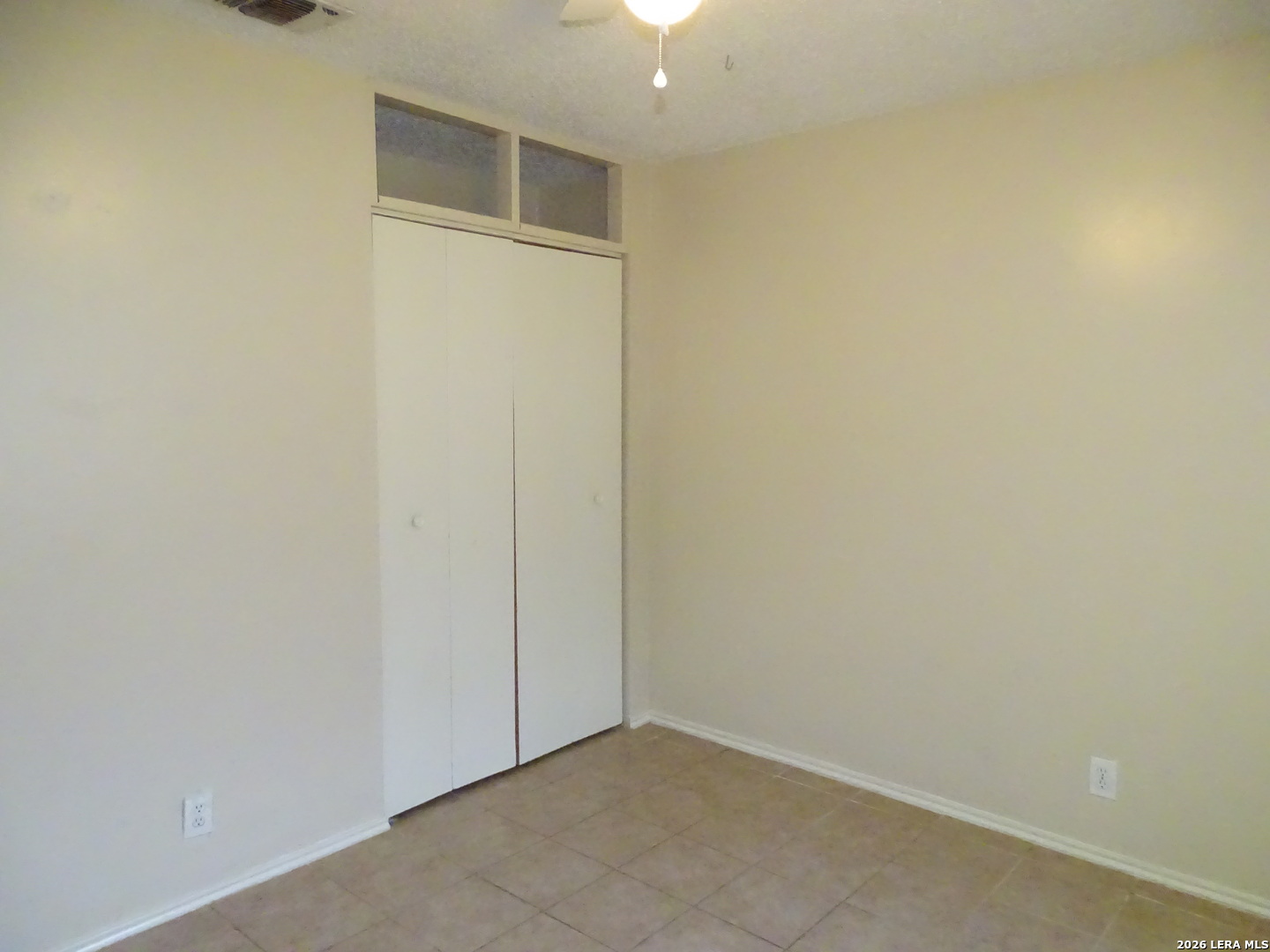 8898 Meadow Range San Antonio TX 78250