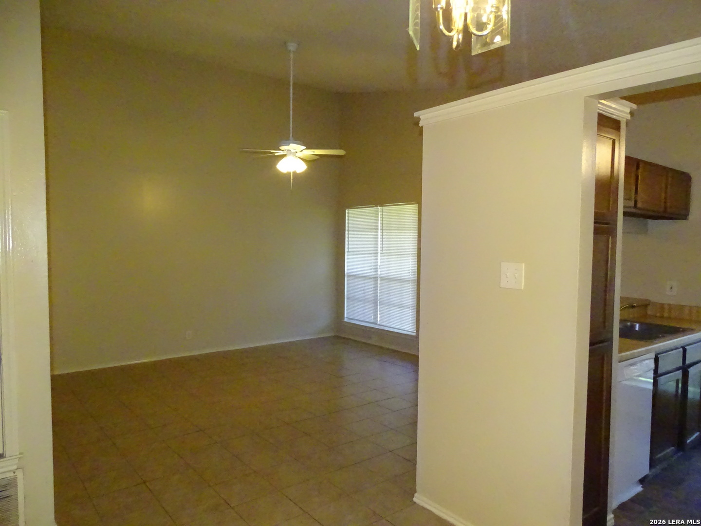 8898 Meadow Range San Antonio TX 78250