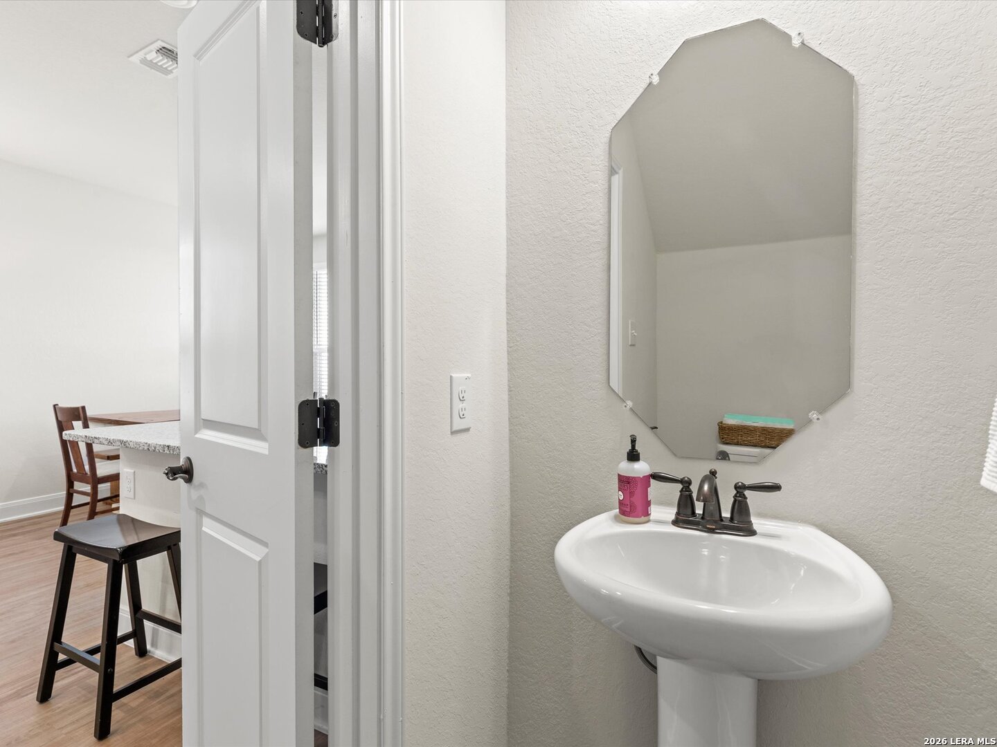13710 Enzo Gate San Antonio TX 78253