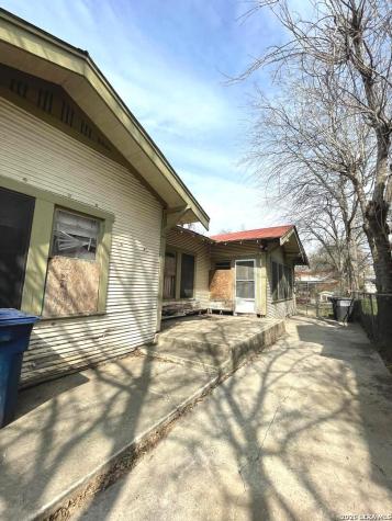737 Porter Street San Antonio TX 78210