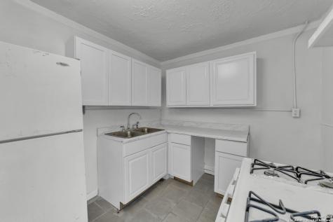 811 S General Mcmullen Drive San Antonio TX 78237