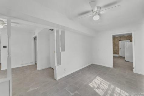 811 S General Mcmullen Drive San Antonio TX 78237