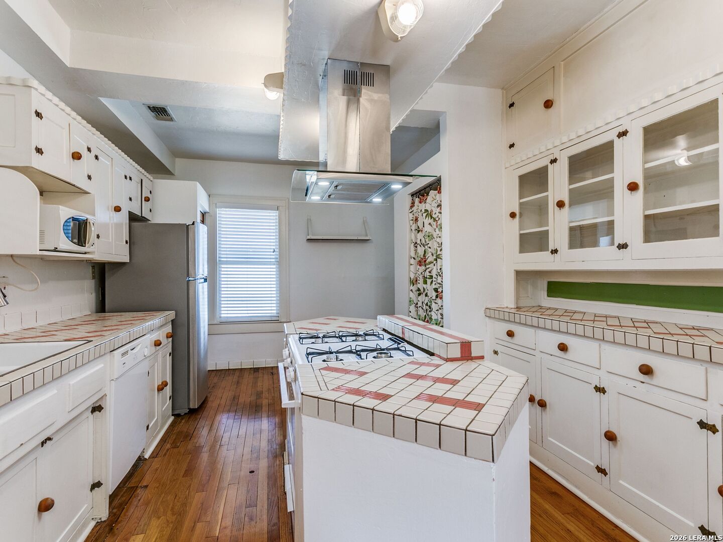 526 Pershing Avenue San Antonio TX 78209