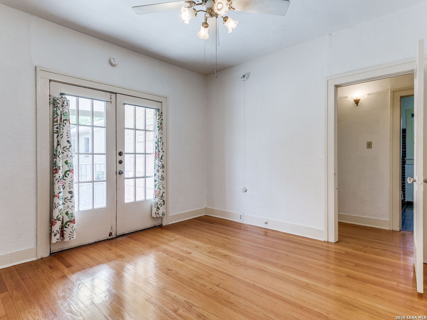 526 Pershing Avenue San Antonio TX 78209