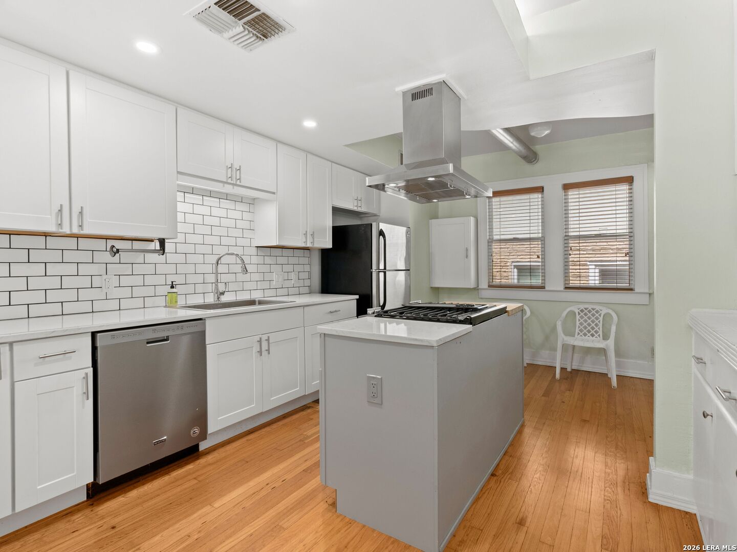 526 Pershing Avenue San Antonio TX 78209