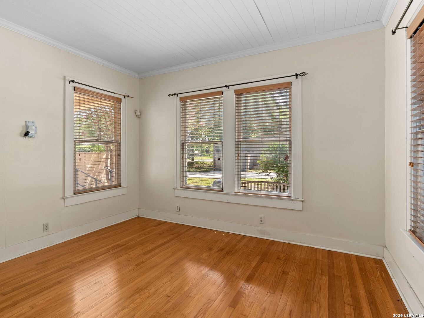 526 Pershing Avenue San Antonio TX 78209