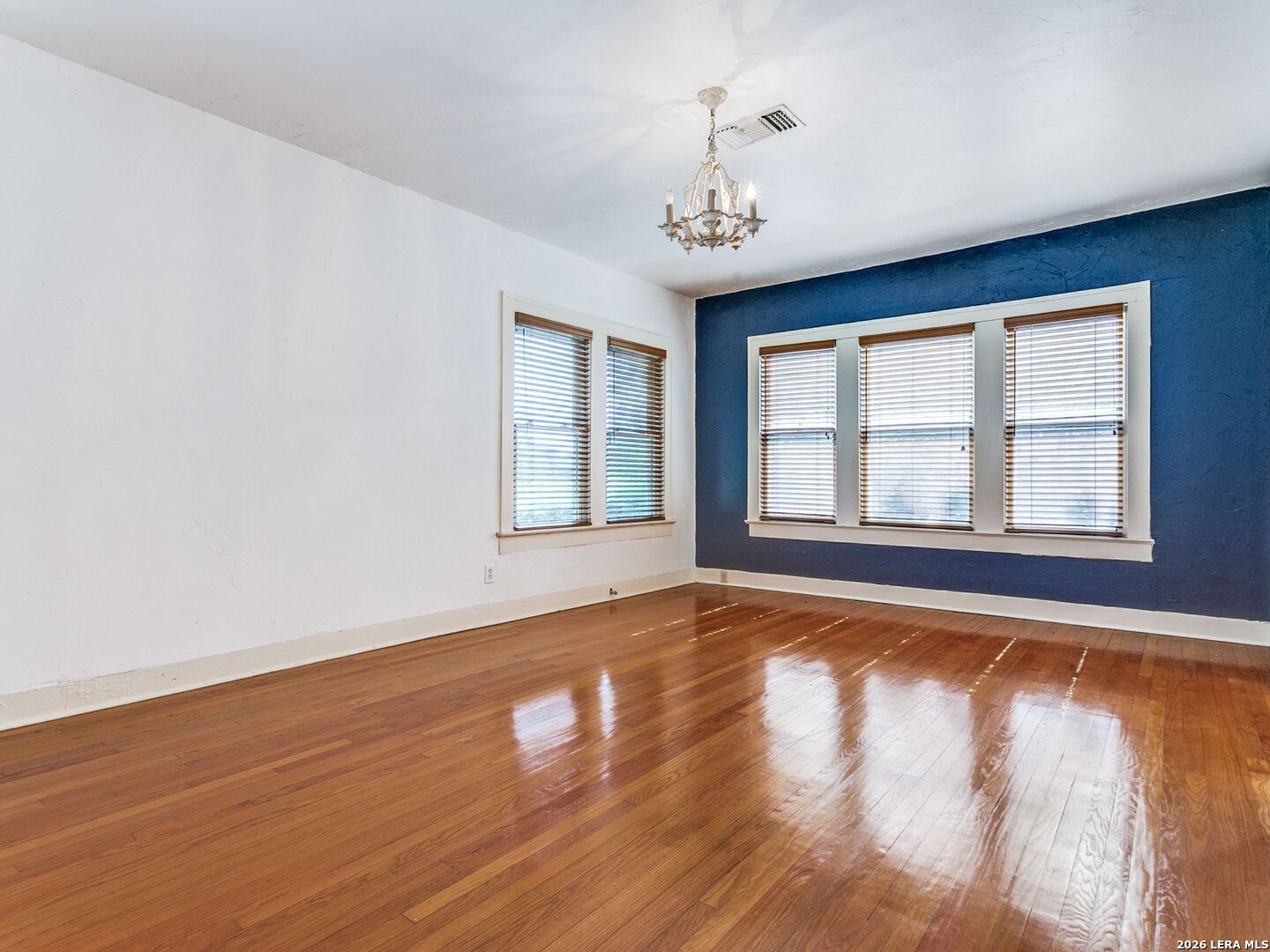 526 Pershing Avenue San Antonio TX 78209