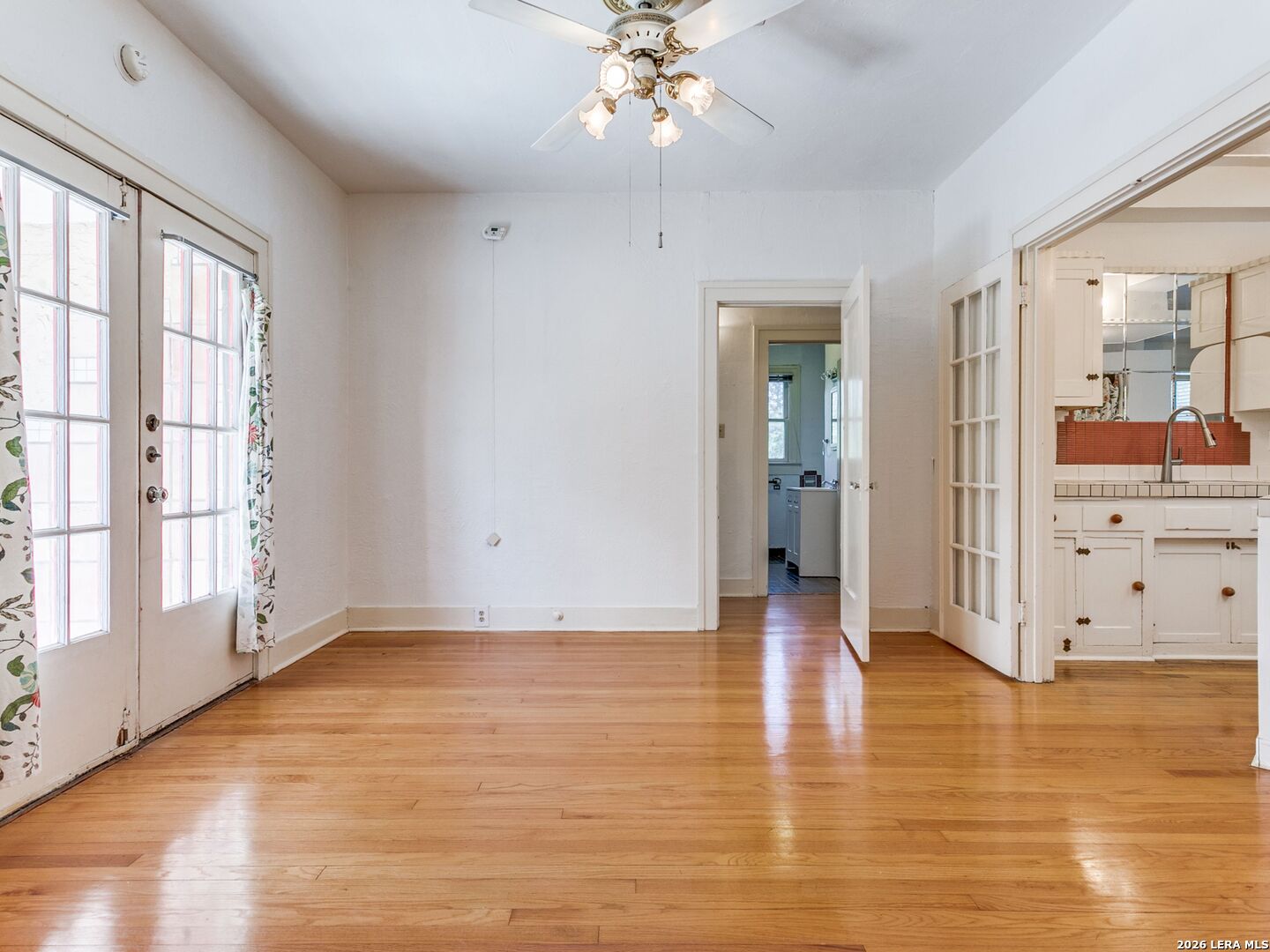 526 Pershing Avenue San Antonio TX 78209