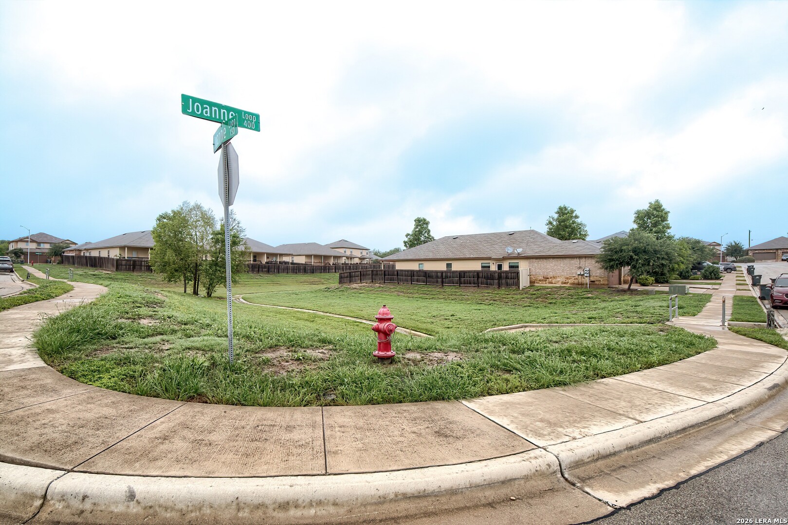 402 Joanne Loop Buda TX 78610