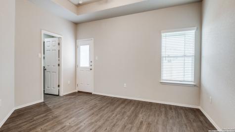 412-414 Emma Drive New Braunfels TX 78130