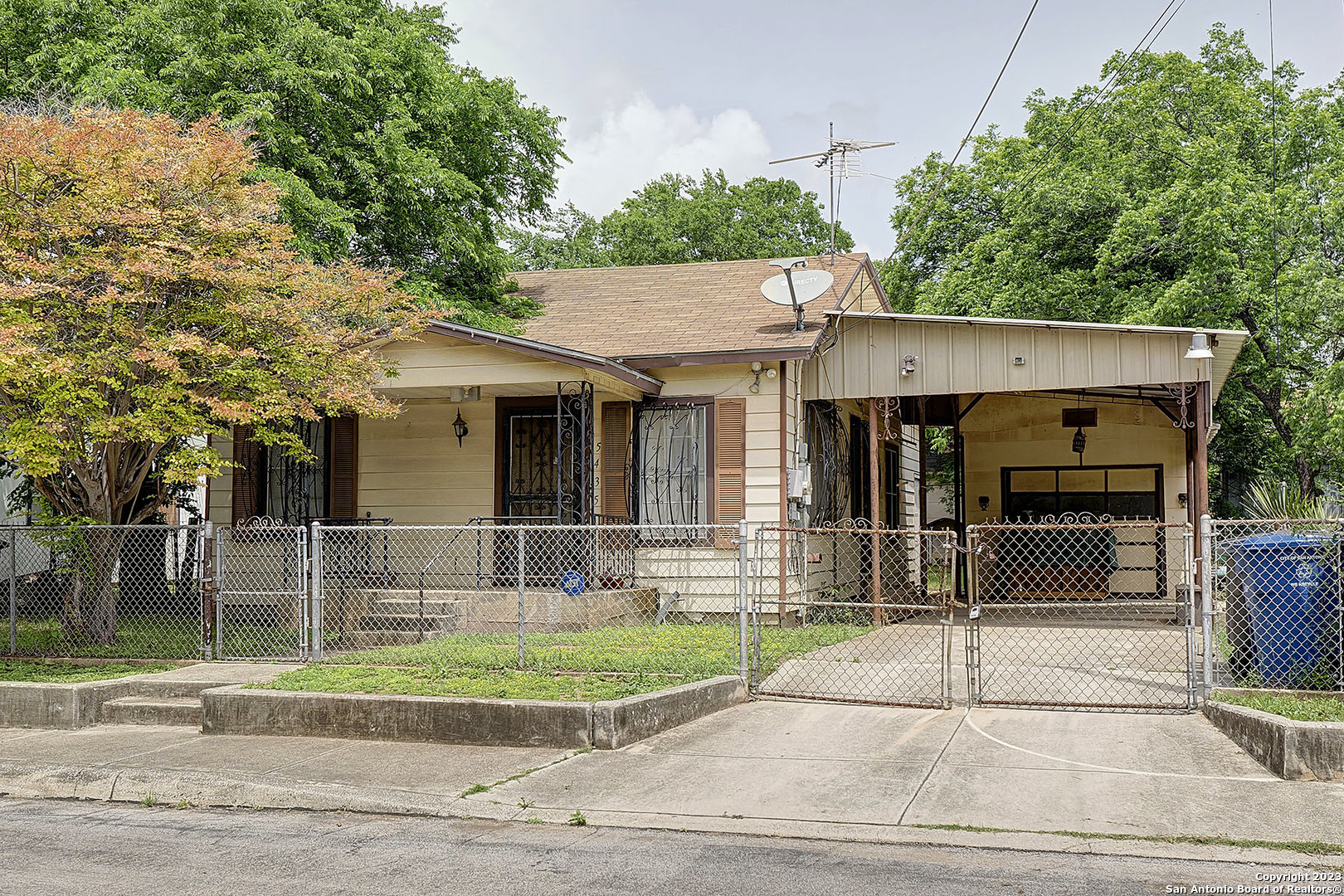 5435 Ergill Lane San Antonio TX 78227