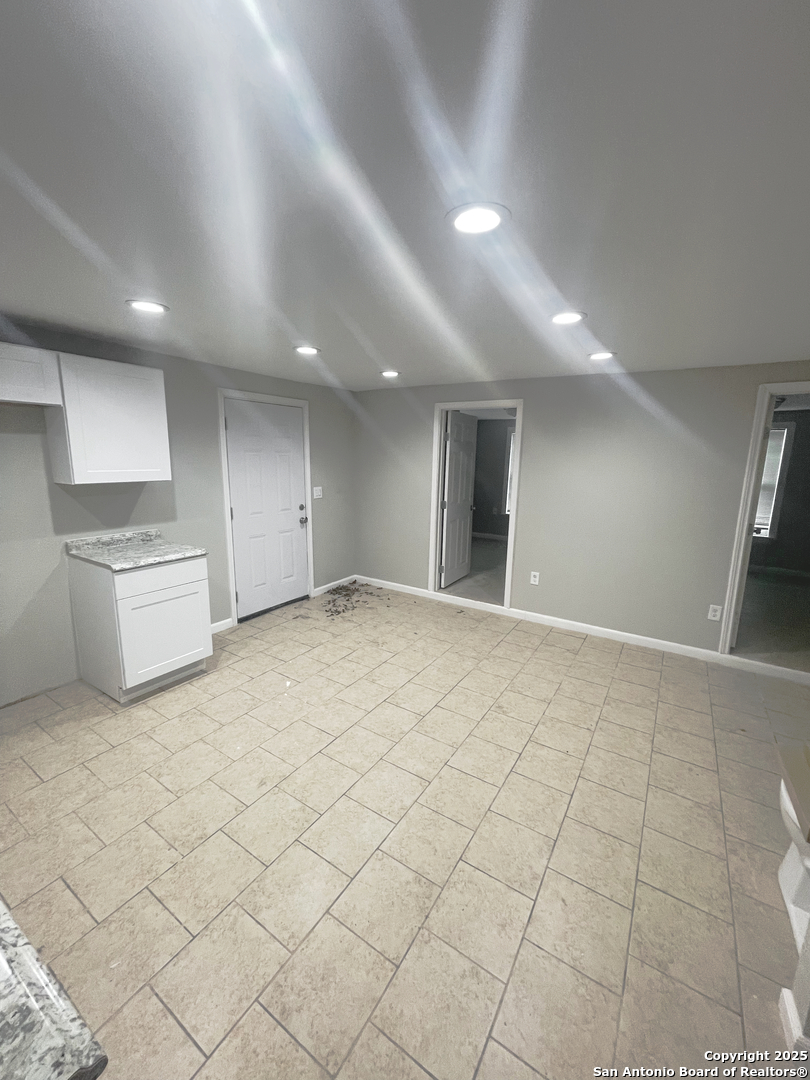 125 Glenwood Court San Antonio TX 78210