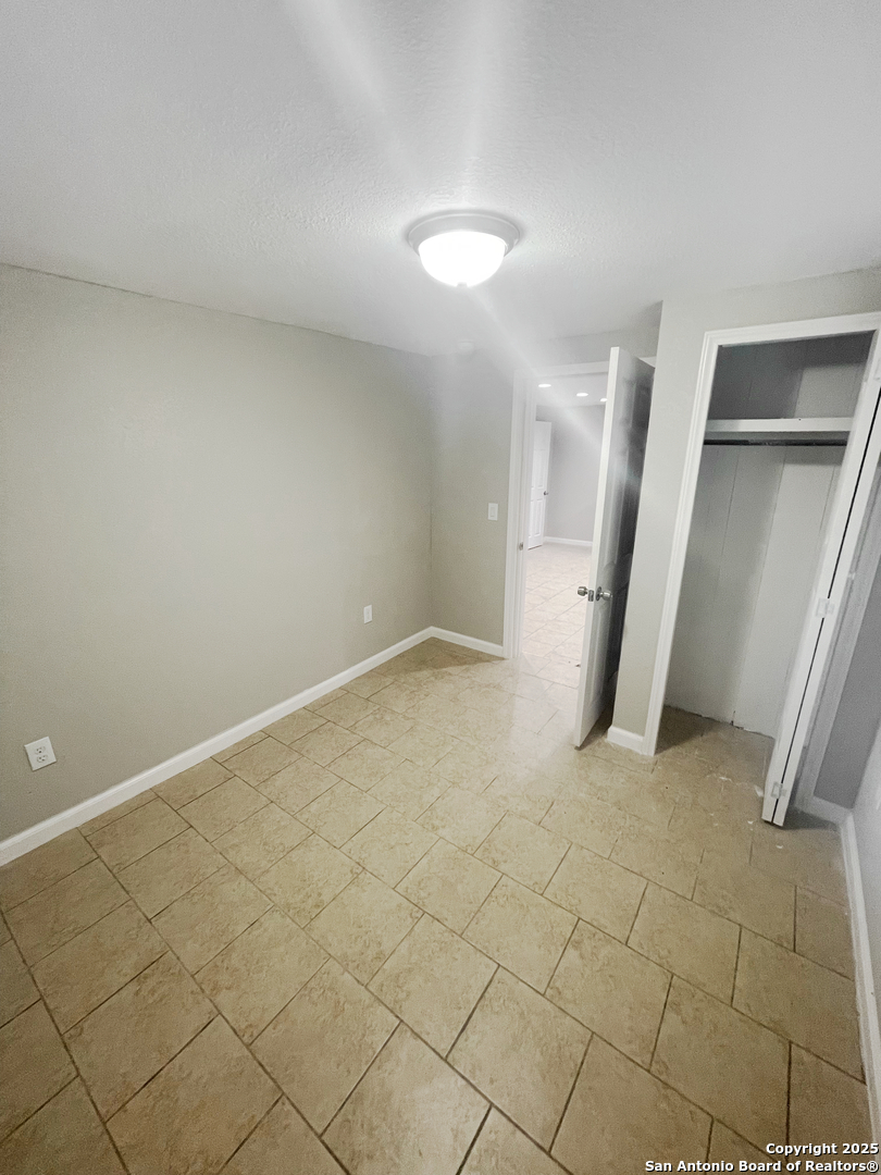 125 Glenwood Court San Antonio TX 78210