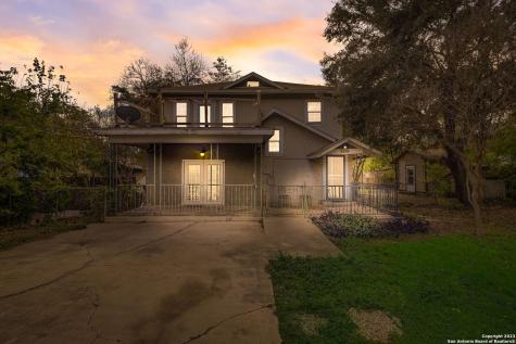 2226 W Wildwood Drive San Antonio TX 78201