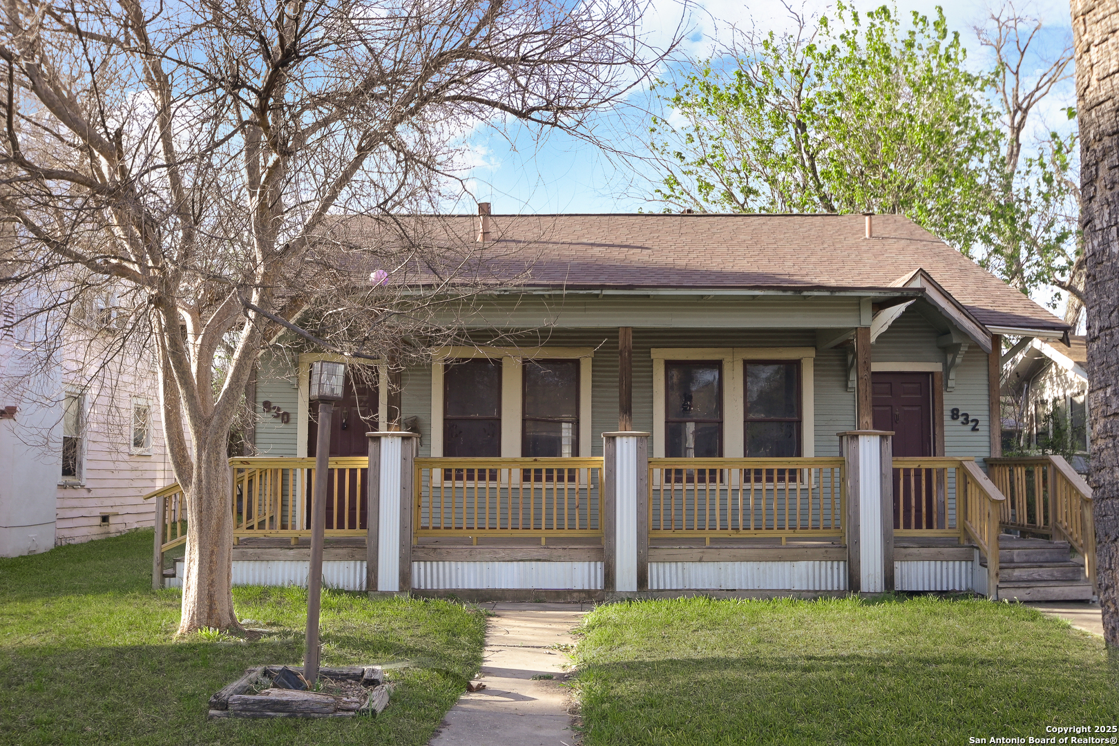 830 W Kings Highway San Antonio TX 78212
