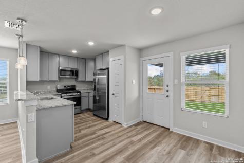 763-767-781-785 Ryan Crossing San Antonio TX 78253