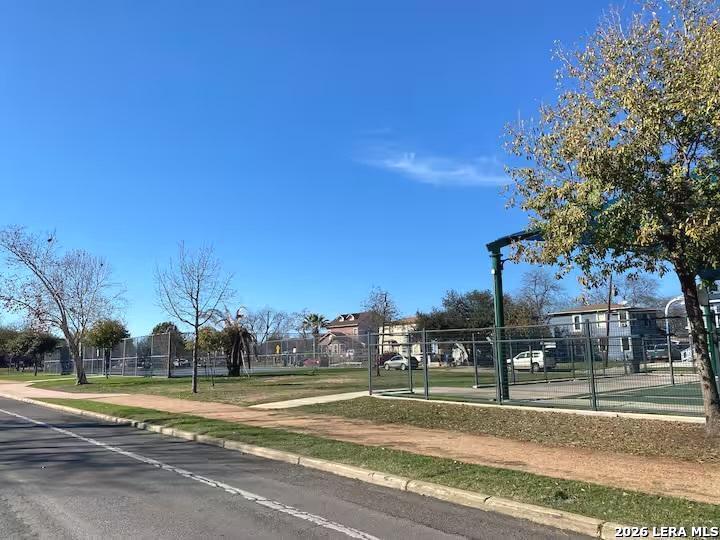 618 S Park Boulevard San Antonio TX 78204
