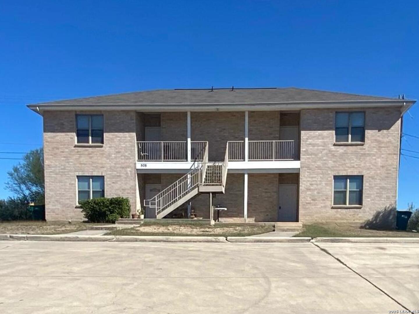 506 Dukeway Universal City TX 78148