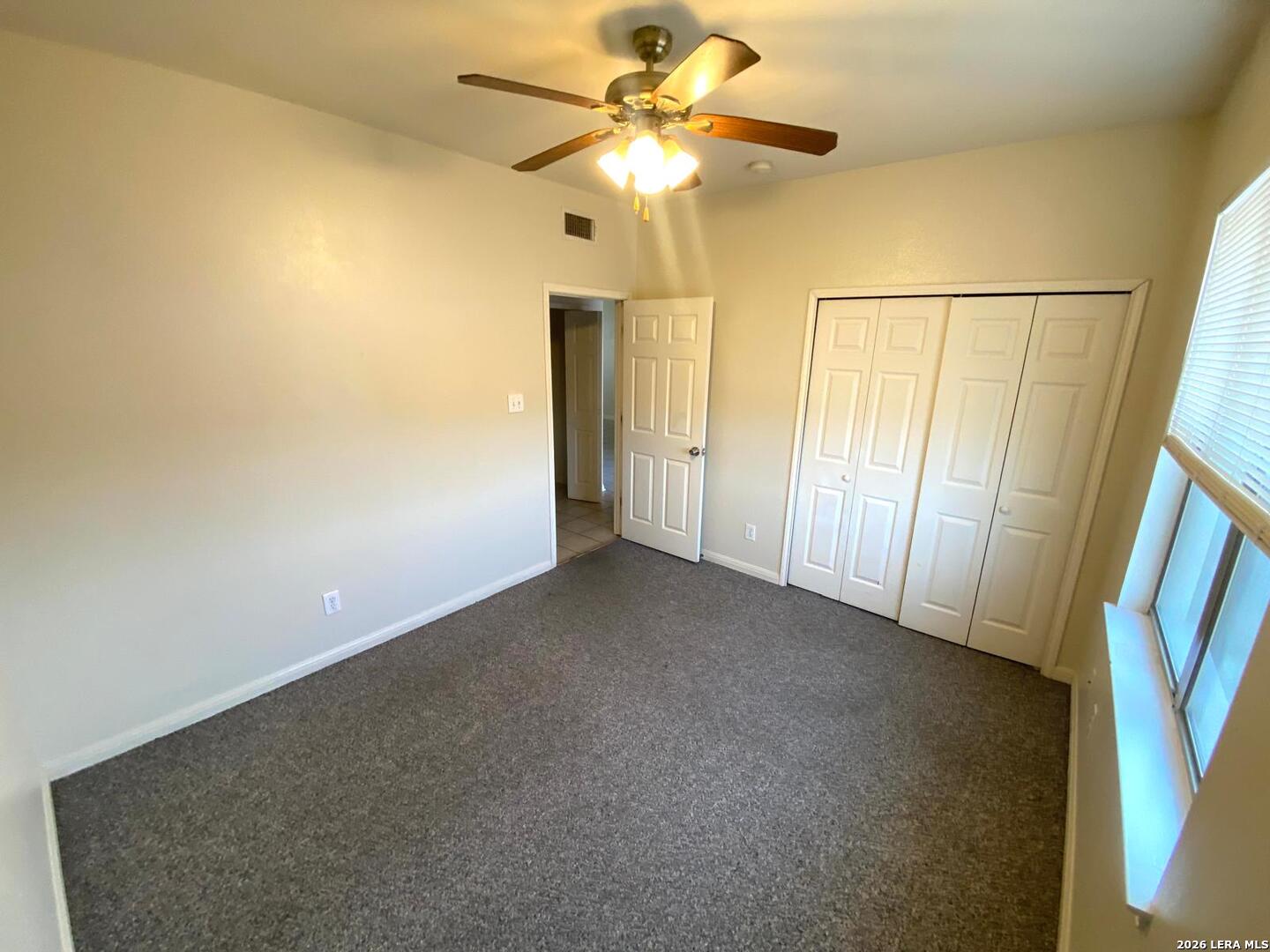506 Dukeway Universal City TX 78148