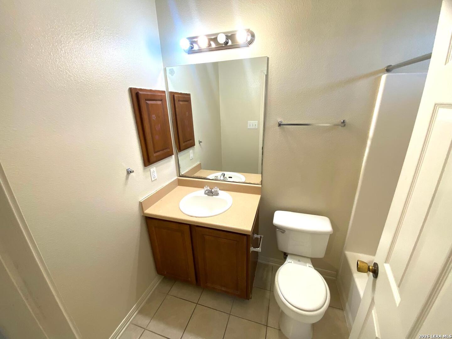 506 Dukeway Universal City TX 78148