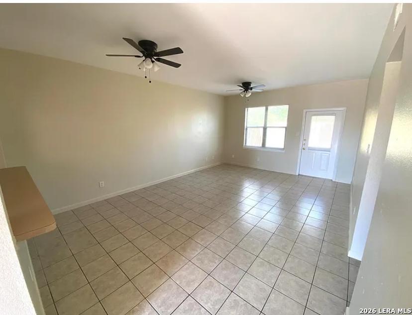 506 Dukeway Universal City TX 78148