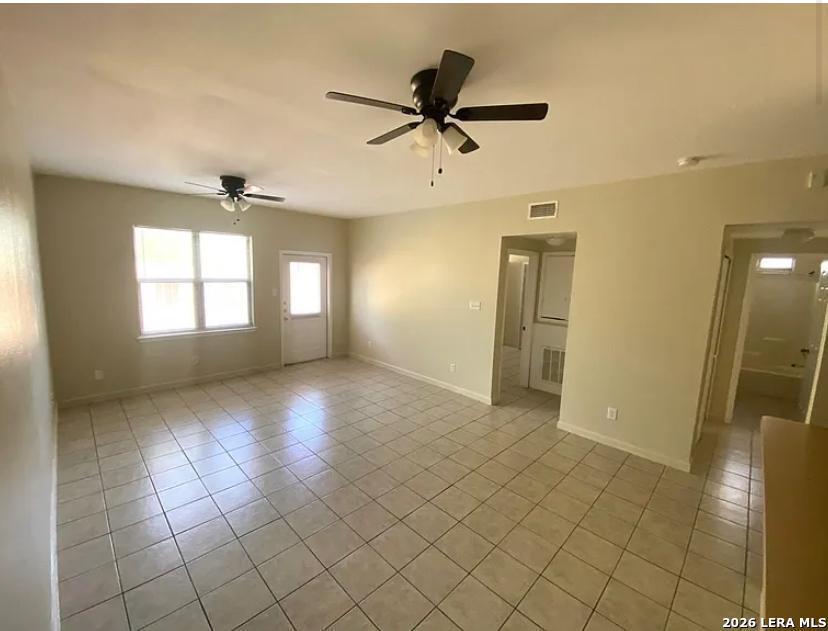 506 Dukeway Universal City TX 78148