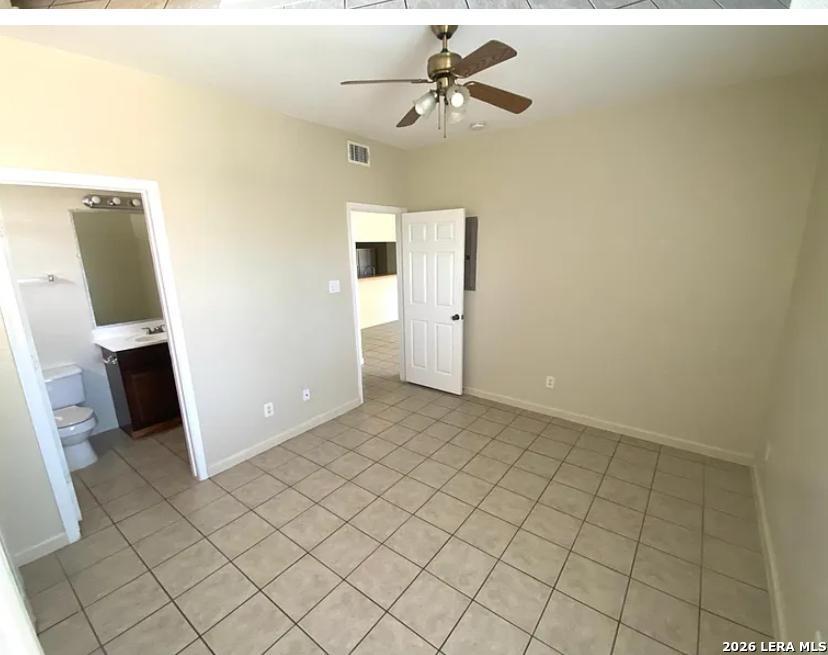 506 Dukeway Universal City TX 78148