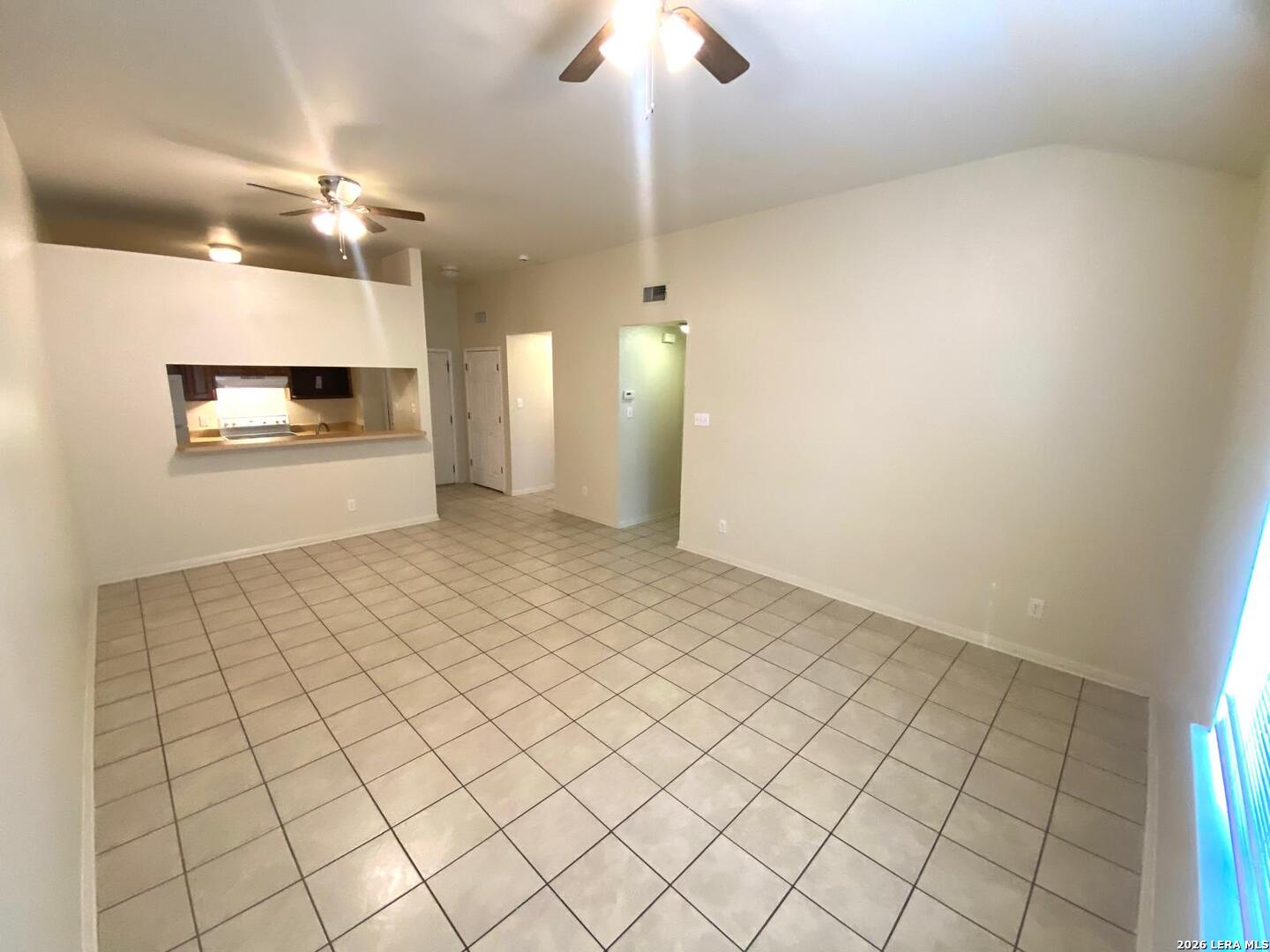 506 Dukeway Universal City TX 78148