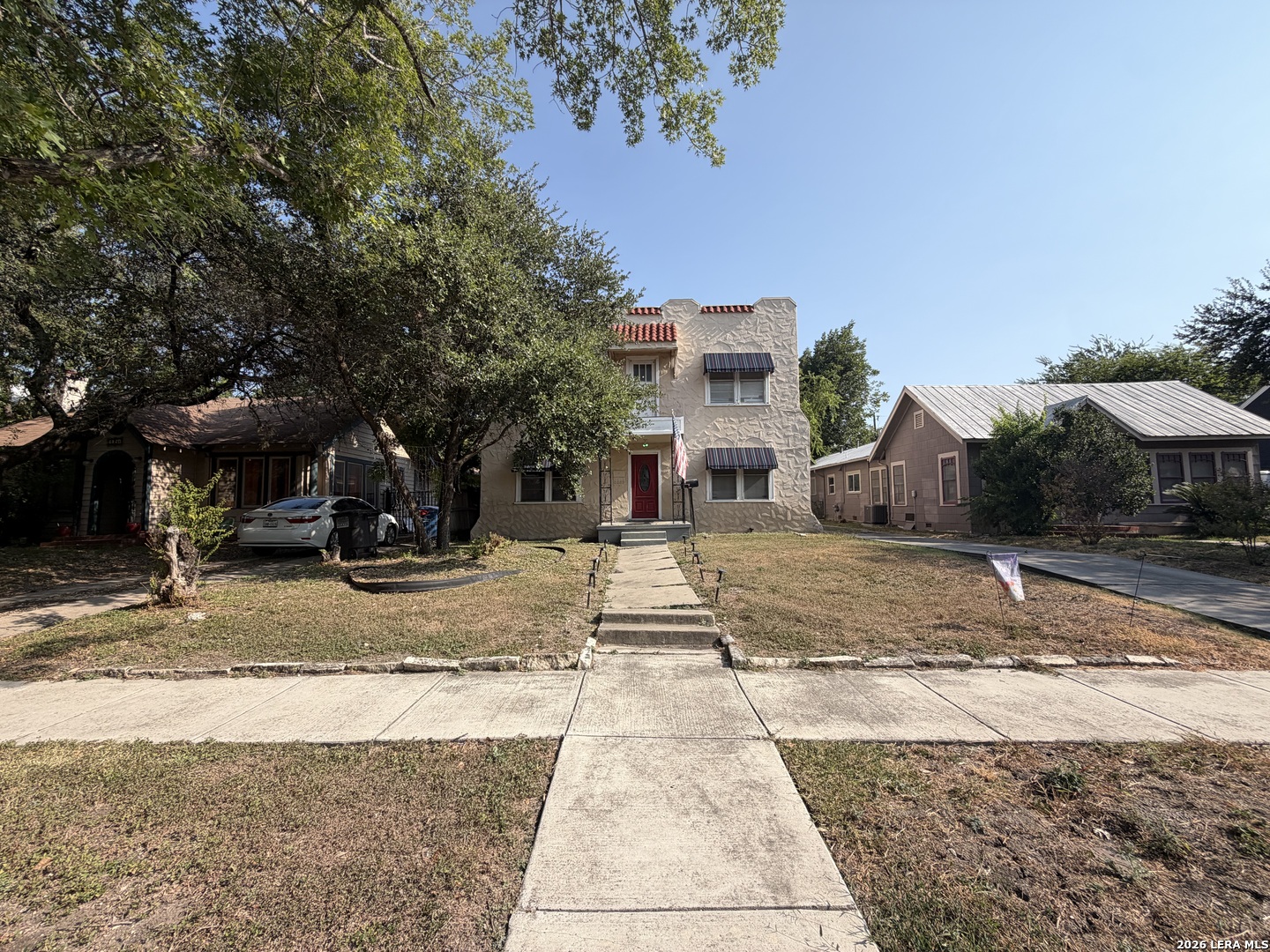 2047 W Summit Avenue San Antonio TX 78201