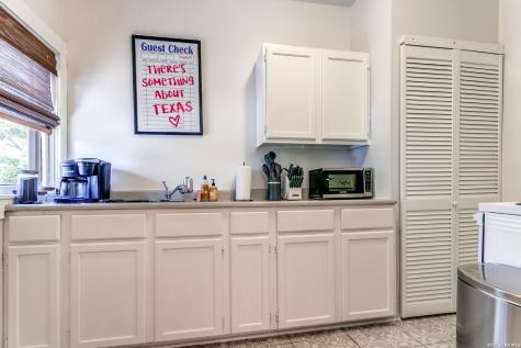 277 Post Avenue San Antonio TX 78215