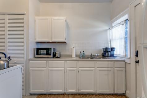 277 Post Avenue San Antonio TX 78215
