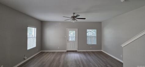 7810 Kingsbury Wood San Antonio TX 78240