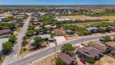 1990 Las Quintas Boulevard Eagle Pass TX 78552