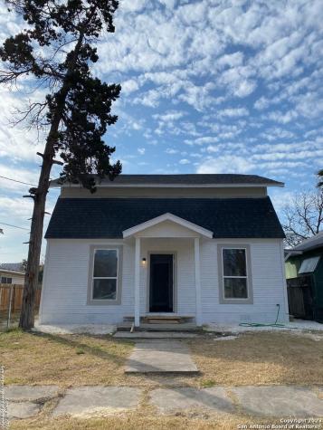 826 Schley Avenue San Antonio TX 78210