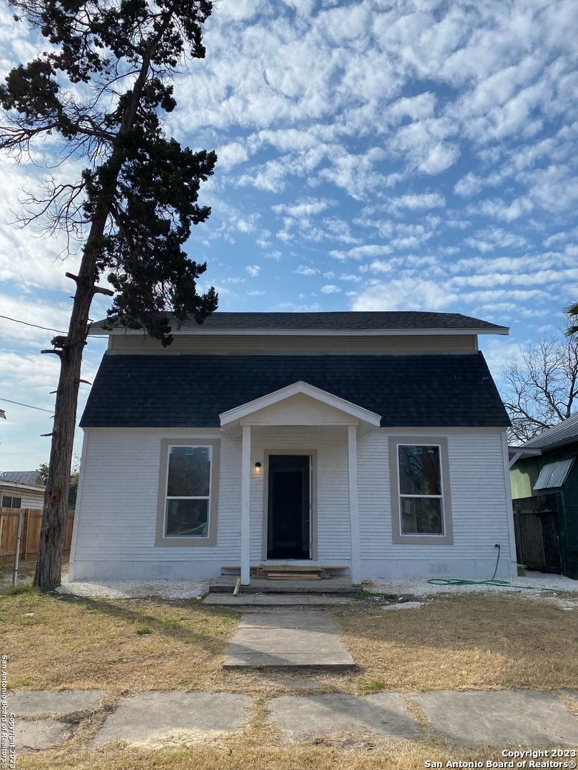 826 Schley Avenue San Antonio TX 78210