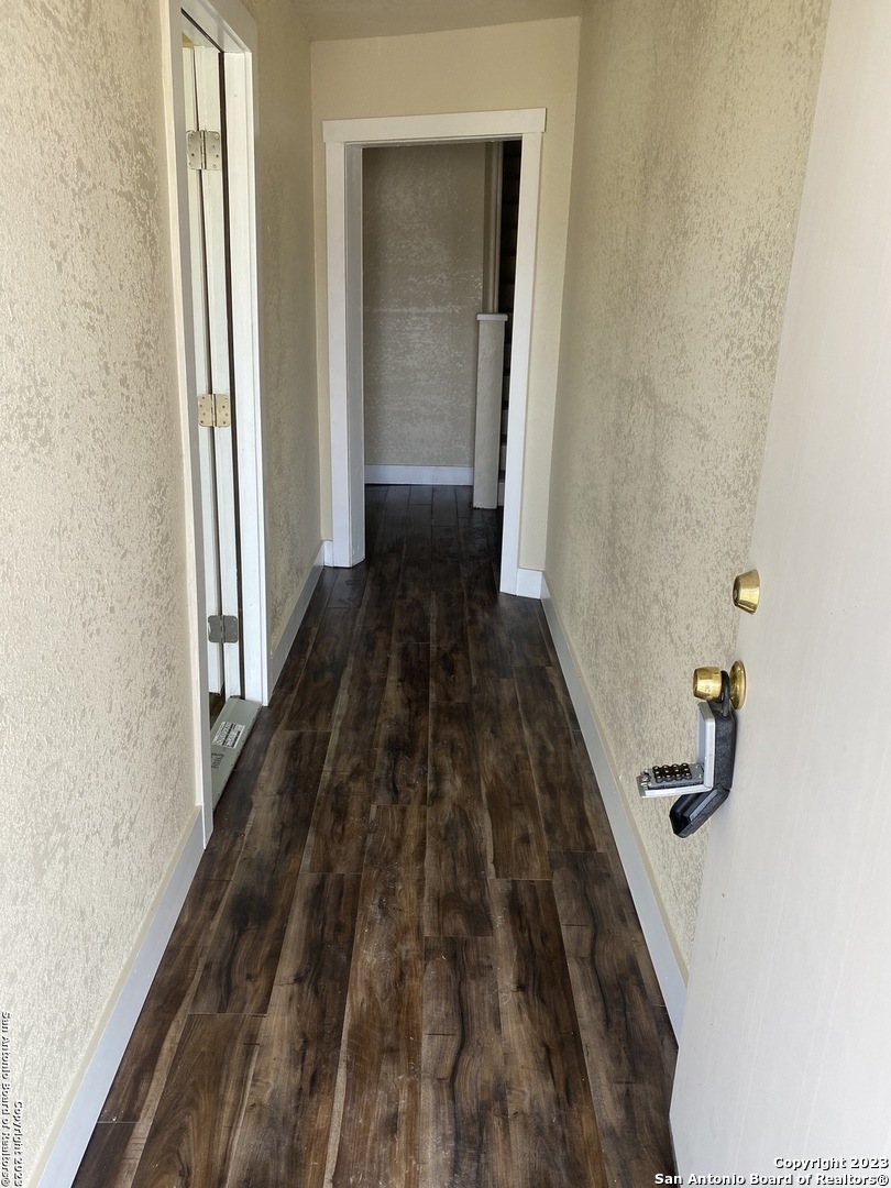 826 Schley Avenue San Antonio TX 78210