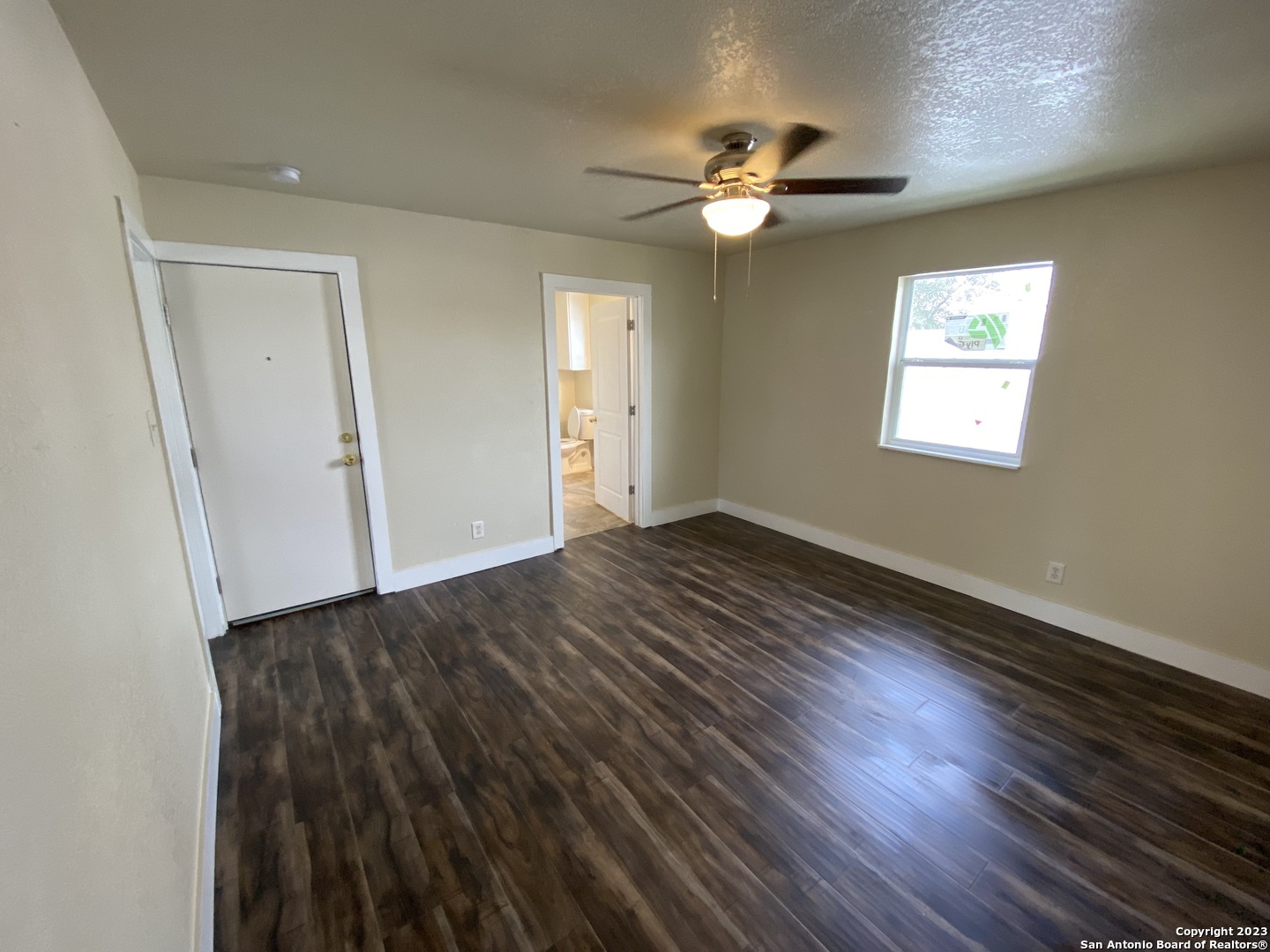 826 Schley Avenue San Antonio TX 78210