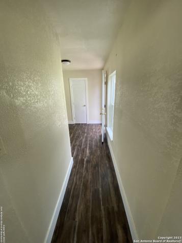 826 Schley Avenue San Antonio TX 78210