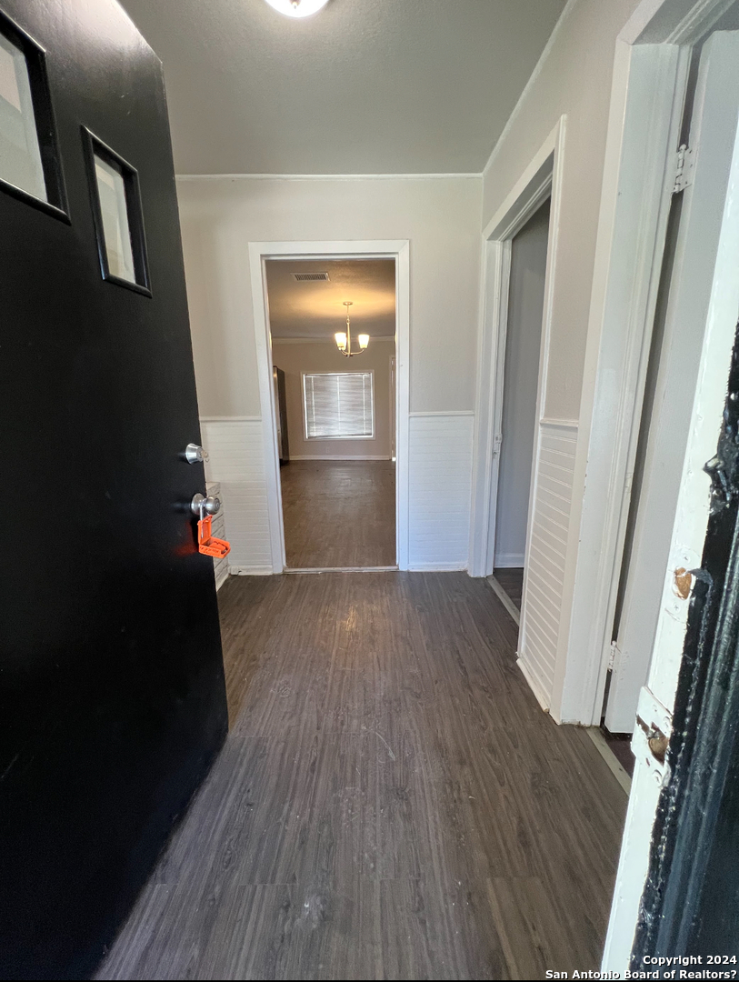 302 Omaha Street San Antonio TX 78203