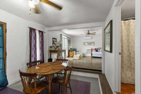 1871 State Highway 132 N Natalia TX 78059