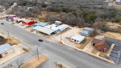1871 State Highway 132 N Natalia TX 78059