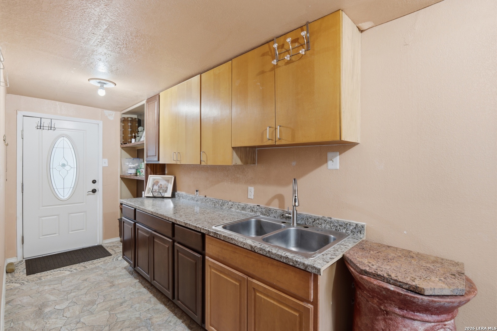 1021 Center Street San Antonio TX 78202