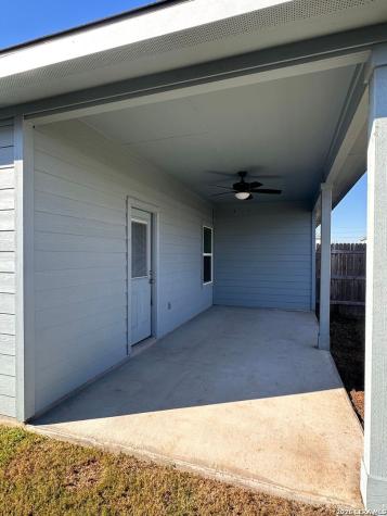 620-622 Grayson Lane Seguin TX 78155