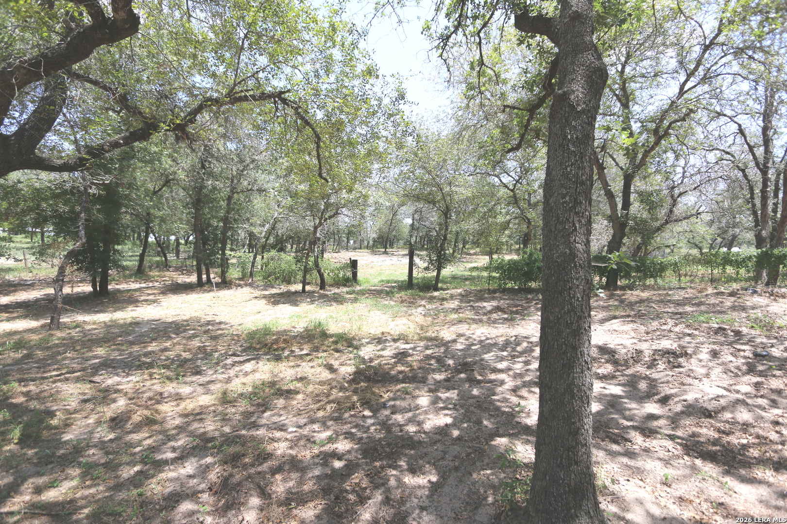 76 & 76b Post Oak La Vernia TX 78121