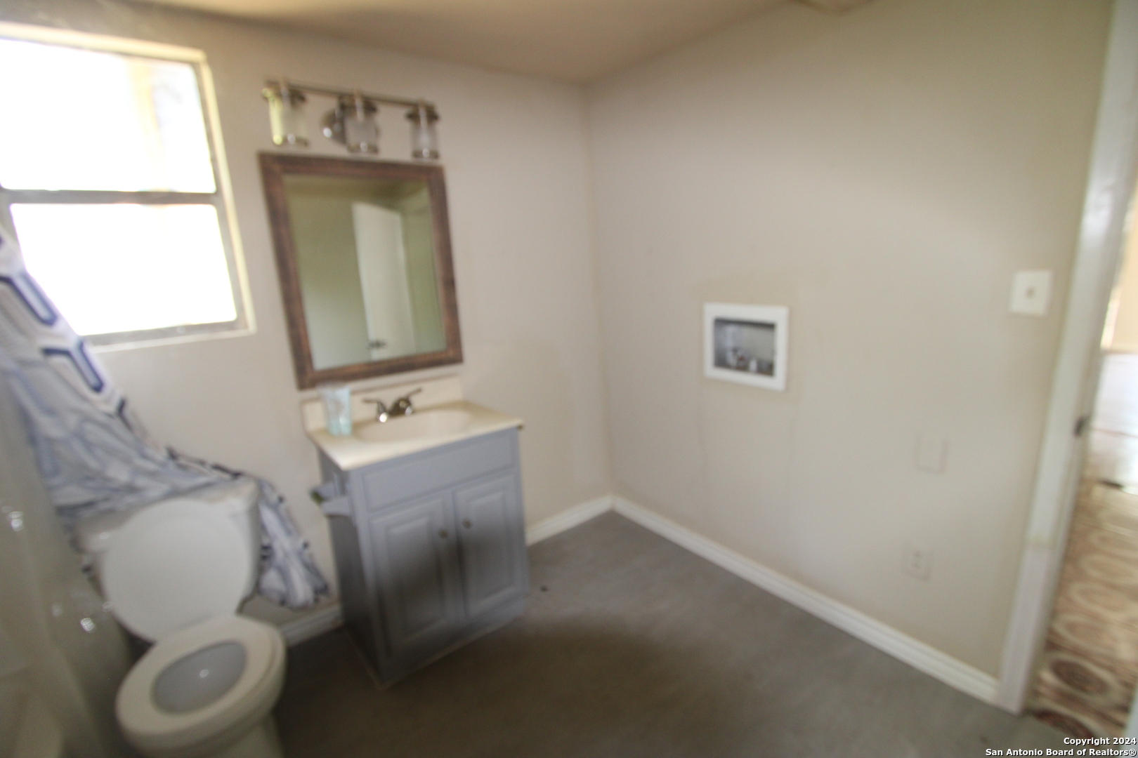 307 E Lachapelle San Antonio TX 78204