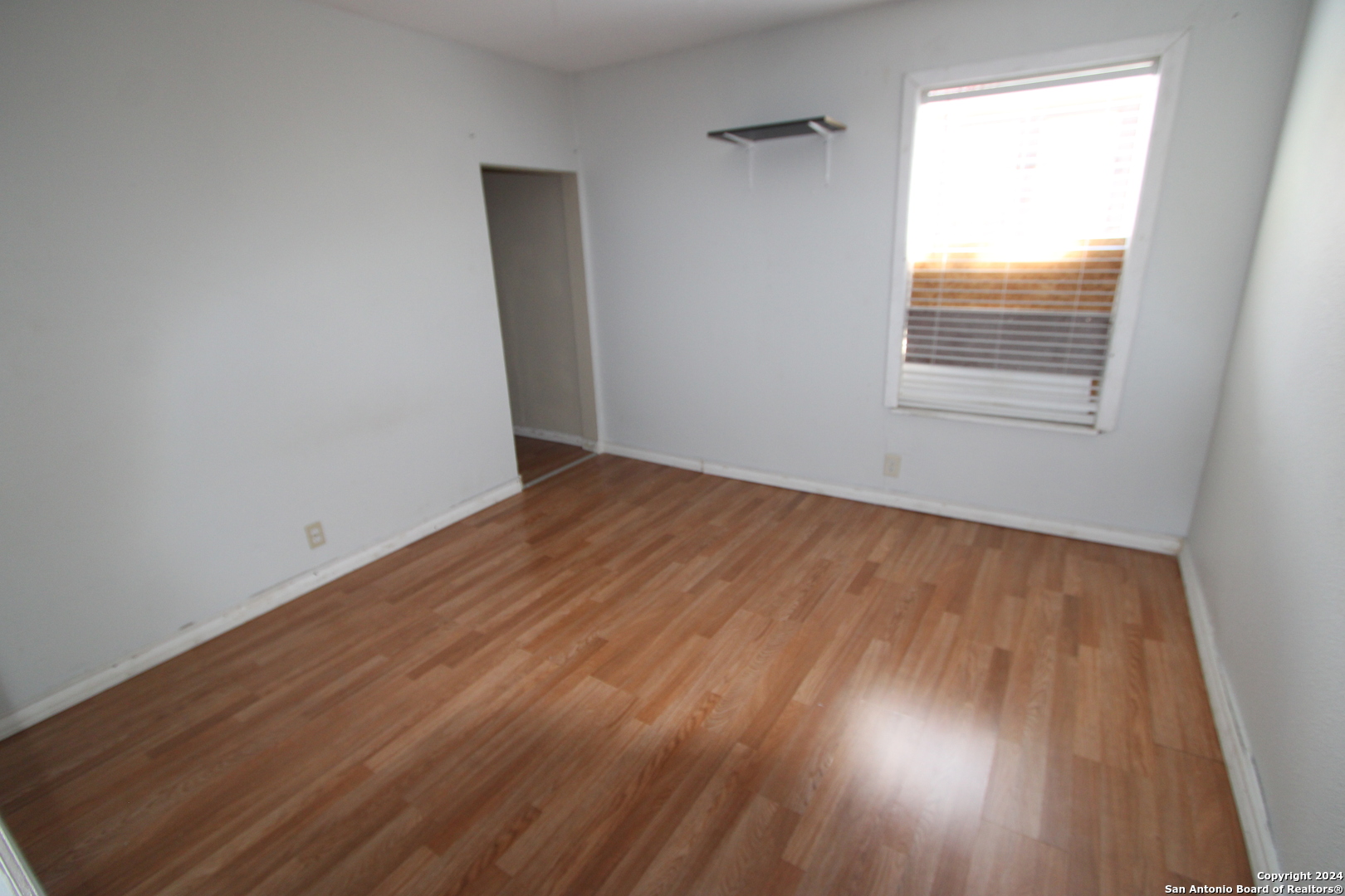 307 E Lachapelle San Antonio TX 78204