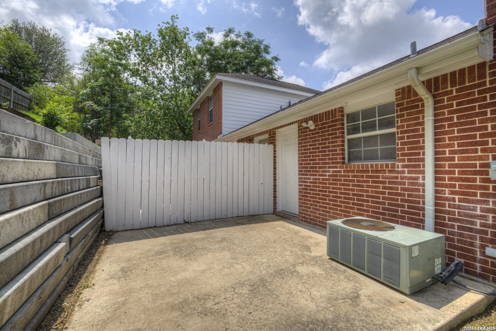 723 Woodcrest New Braunfels TX 78130