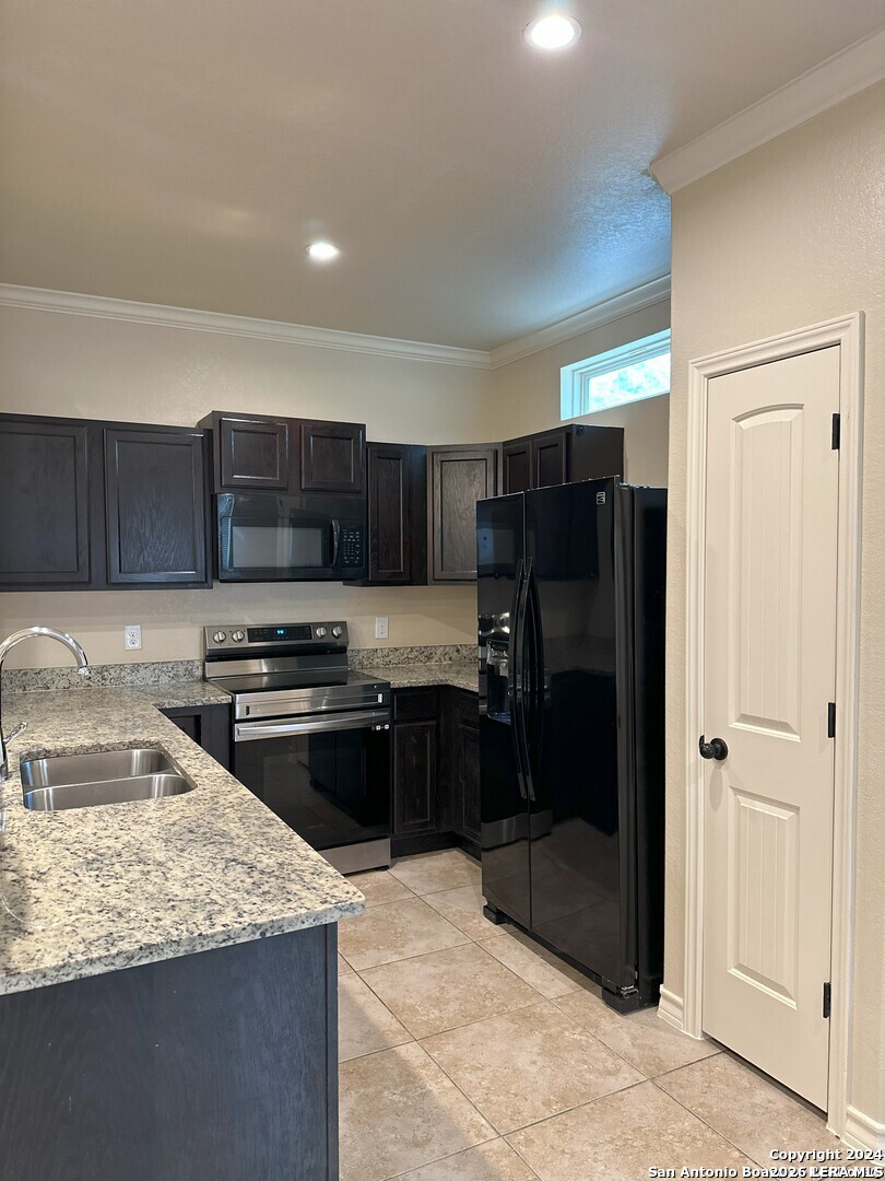 6946 Lakeview San Antonio TX 78244