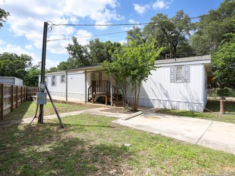 25211 Aue San Antonio TX 78257